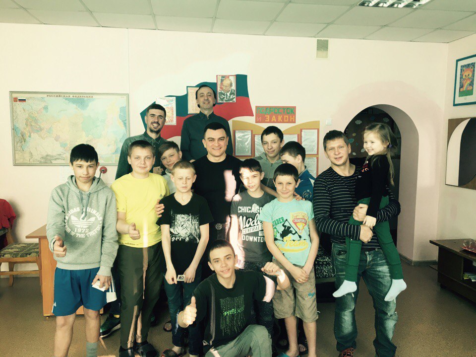 Гости в детском доме Гости в детском доме