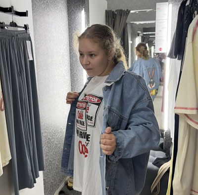 Одели особенную девочку Софию 